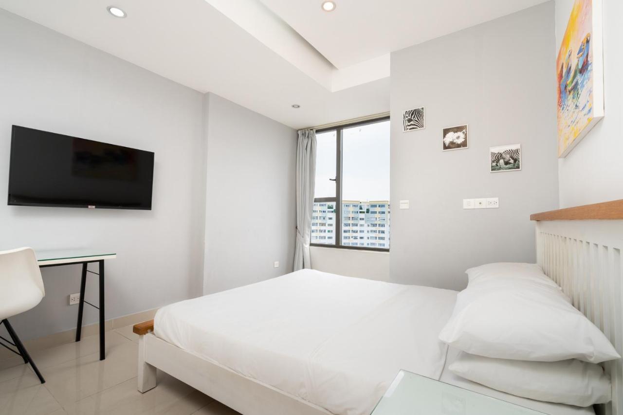 River Inn Apartment With Pool & Gym Ho Chi Minh City Bagian luar foto